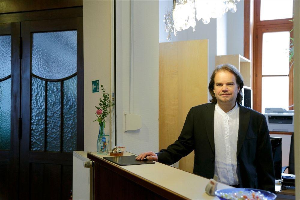 Avalon Bed & Breakfast Themen/- Nichtraucherhotel Ганновер Экстерьер фото