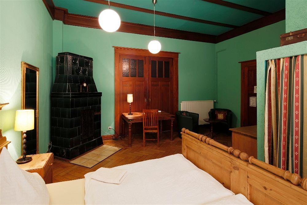 Avalon Bed & Breakfast Themen/- Nichtraucherhotel Ганновер Экстерьер фото
