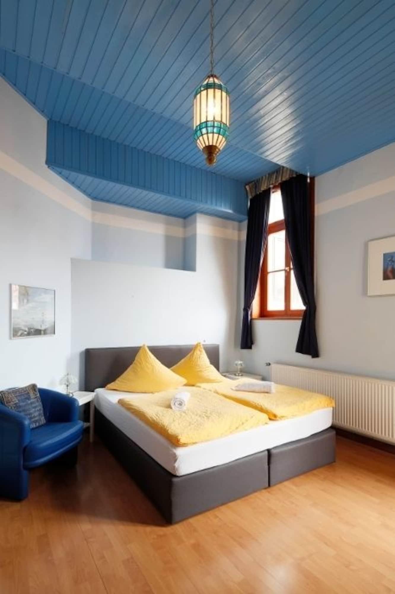 Avalon Bed & Breakfast Themen/- Nichtraucherhotel Ганновер Экстерьер фото
